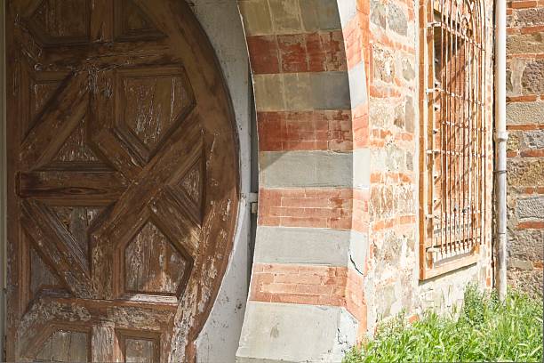 L'ingresso del Castello di Sammezzano a Leccio